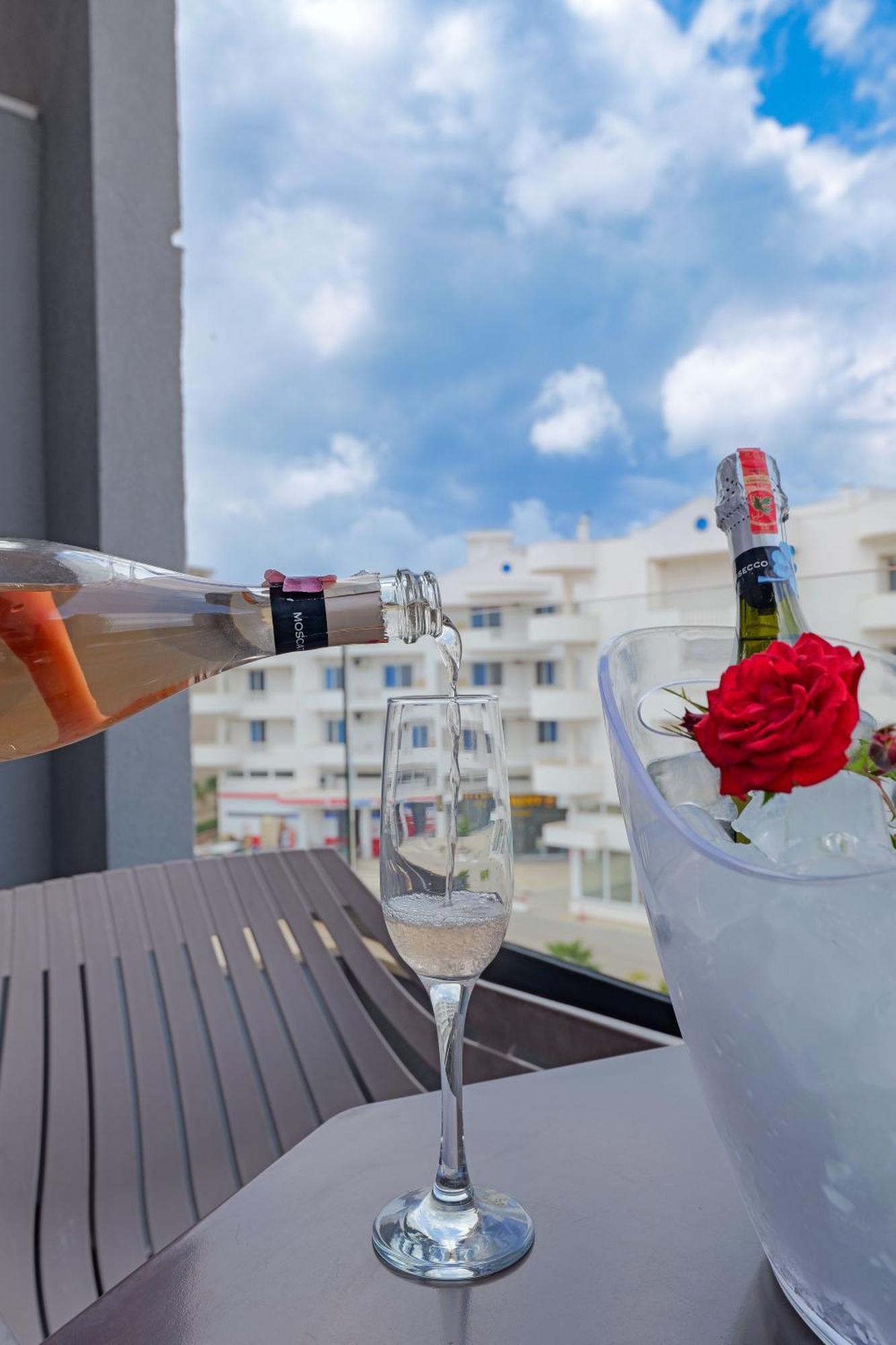 Hotel Kroi 사밀 외부 사진