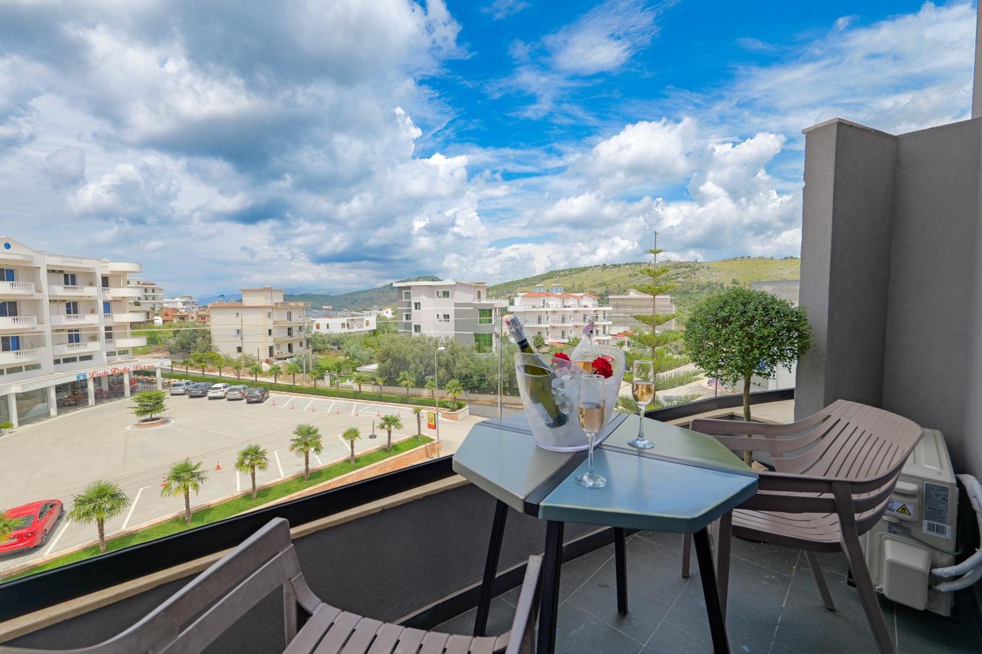 Hotel Kroi 사밀 외부 사진